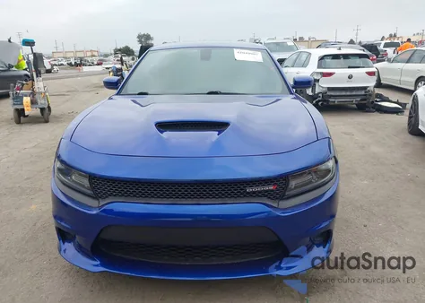2C3CDXHG8KH558676